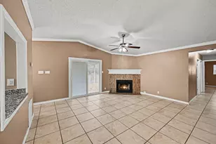 8406 Forest Ridge Dr, San Antonio, TX 78239 - Photo 6