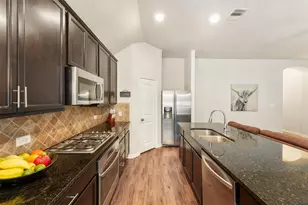 14344 N Summerchase Cir, Willis, TX 77318 - Photo 6