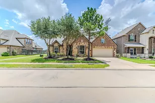 9319 Taylor Cliff Ln, Cypress, TX 77433 - Photo 1