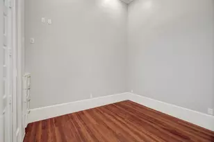 2206 Strand St, Galveston, TX 77550 - Photo 32