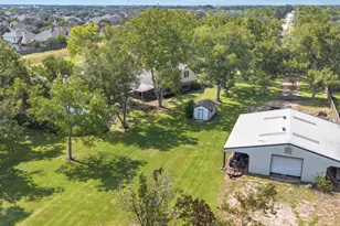 2357 Sterling Dr, Pearland, TX 77584 - Photo 6