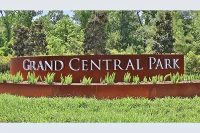 208 Silver Sage Court, Conroe, TX 77304 - Photo 10