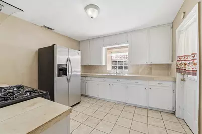 134 Obion Road, Houston, TX 77076 - Photo 6