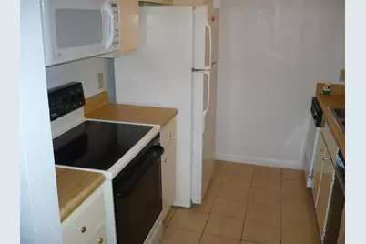 2818 S Bartell Drive #8, Houston, TX 77054 - Photo 2