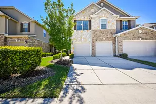 12203 Medina Lake Dr, Tomball, TX 77377 - Photo 2