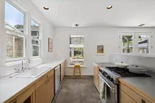 1418 Kipling St, Houston, TX 77006 - Photo 12