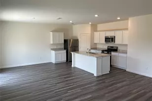 5654 Shelford Birch Dr, Conroe, TX 77303 - Photo 2