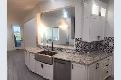 214 Lakeland Circle, Rosharon, TX 77583 - Photo 14