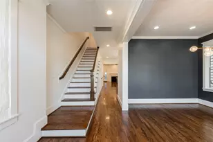 828 E 28th St, Houston, TX 77009 - Photo 2