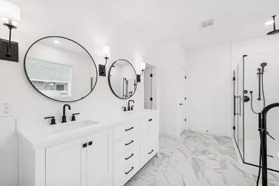 13002 Old Fashion Circle, Mont Belvieu, TX 77535 - Photo 14