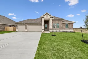13002 Old Fashion Cir, Mont Belvieu, TX 77535 - Photo 1