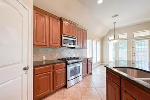 6206 Falling Briar Lane, Sugar Land, TX 77479 - Photo 26