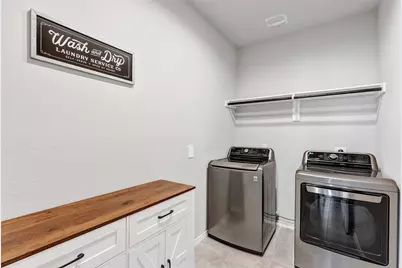 2627 Lost Holly Lane, Conroe, TX 77301 - Photo 18