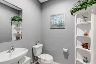 2627 Lost Holly Ln, Conroe, TX 77301 - Photo 20