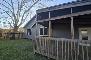 600 E Fayle St, Baytown, TX 77520 - Photo 18