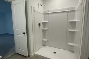 275 Lisa Marie, Angleton, TX 77515 - Photo 10