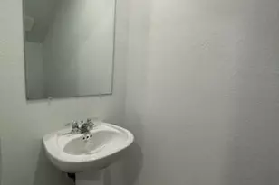 275 Lisa Marie, Angleton, TX 77515 - Photo 6