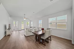5811 Dublin Ln, Pearland, TX 77581 - Photo 10