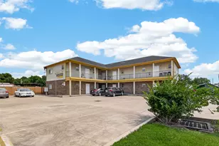 4720 Yellowstone Blvd, Houston, TX 77021 - Photo 4