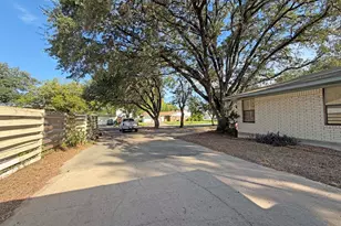 315 N Judson St, Navasota, TX 77868 - Photo 28