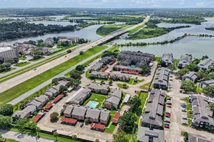 18800 Egret Bay Blvd, Webster, TX 77058 - Photo 14