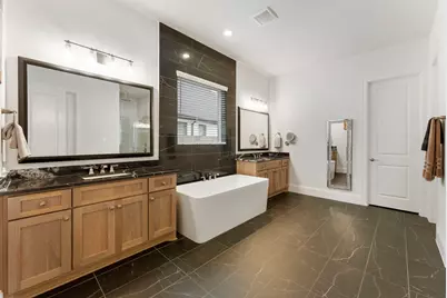 12932 Whitewater Way, Conroe, TX 77302 - Photo 14