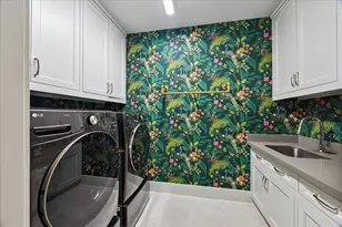2625 Arbuckle St, Houston, TX 77005 - Photo 32