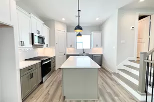 3716 Creekmont Gardens Ln, Houston, TX 77091 - Photo 8