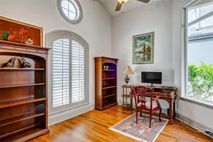 2702 Tudor Manor, Houston, TX 77082 - Photo 2