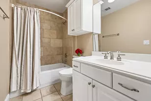 707 Lester St, Houston, TX 77007 - Photo 16