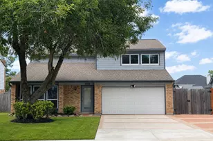 2528 Sawyer Dr, Seabrook, TX 77586 - Photo 1
