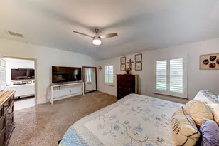 9705 Wall St, Texas City, TX 77591 - Photo 20