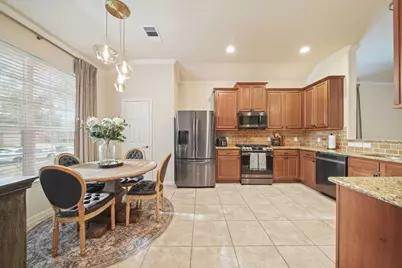 13739 McKinney Creek Lane, Houston, TX 77044 - Photo 4