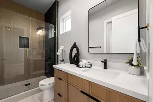 2307 St Emanuel St, Houston, TX 77004 - Photo 28