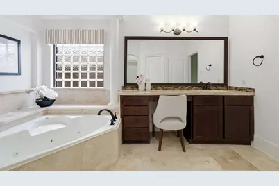 13922 Palmer Glen Lane, Houston, TX 77044 - Photo 22