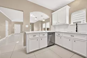 14134 Packard St, Houston, TX 77040 - Photo 12