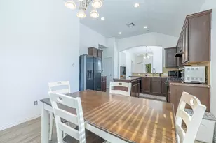 3818 Hunters Trail, Baytown, TX 77521 - Photo 14