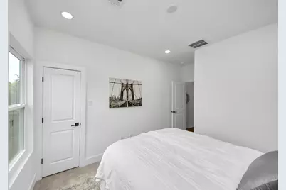 2434 Harrington Street, Houston, TX 77026 - Photo 34