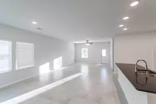 10633 Altitude Wy, Conroe, TX 77303 - Photo 4