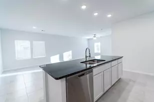 10633 Altitude Wy, Conroe, TX 77303 - Photo 6