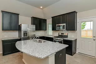 8807 Trenton Landing Ln, Richmond, TX 77407 - Photo 6