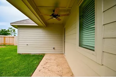 8807 Trenton Landing Lane, Richmond, TX 77407 - Photo 16