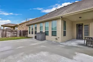15431 Kirkdell Bend Dr, Humble, TX 77346 - Photo 32
