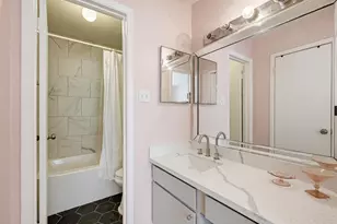 18800 Egret Bay Blvd, Webster, TX 77058 - Photo 16