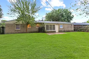 410 22nd Ave N, Texas City, TX 77590 - Photo 12