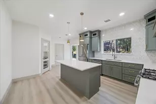 2306 Mill Lake Dr, Kingwood, TX 77339 - Photo 20