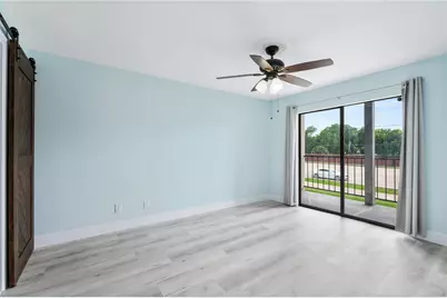 18519 Egret Bay Boulevard #1407, Webster, TX 77058 - Photo 16