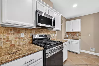 9015 Grand Villa Lane, Richmond, TX 77407 - Photo 16