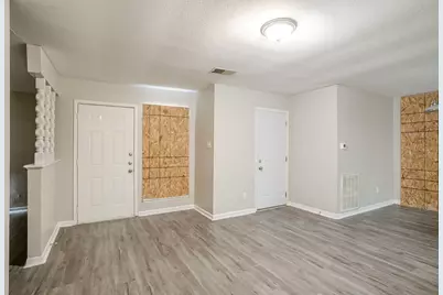 8723 Chipping Lane, Houston, TX 77088 - Photo 4