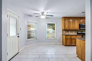 28507 Chateau Springs Ct, Spring, TX 77386 - Photo 10